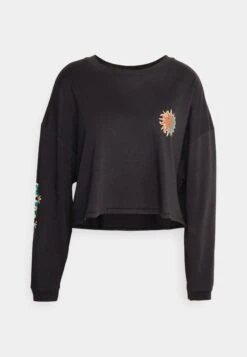 Billabong Beach Boyfriend Crop - Longsleeve - Off Black -Billabong 12173ca7de5942688e56909f9b2bad61