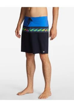 Billabong Momentum Pro - Board Performance- Zwemshorts - Black -Billabong 121fd86487634fc6be566ee9810e3d3f