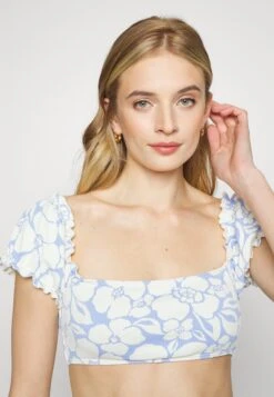 Billabong Beyond The Puff - Bikinitop - Salt Crystal 11 Billabong Beyond The Puff - Bikinitop - Salt Crystal -Billabong 243f997891b04bf6beda90a176b844eb