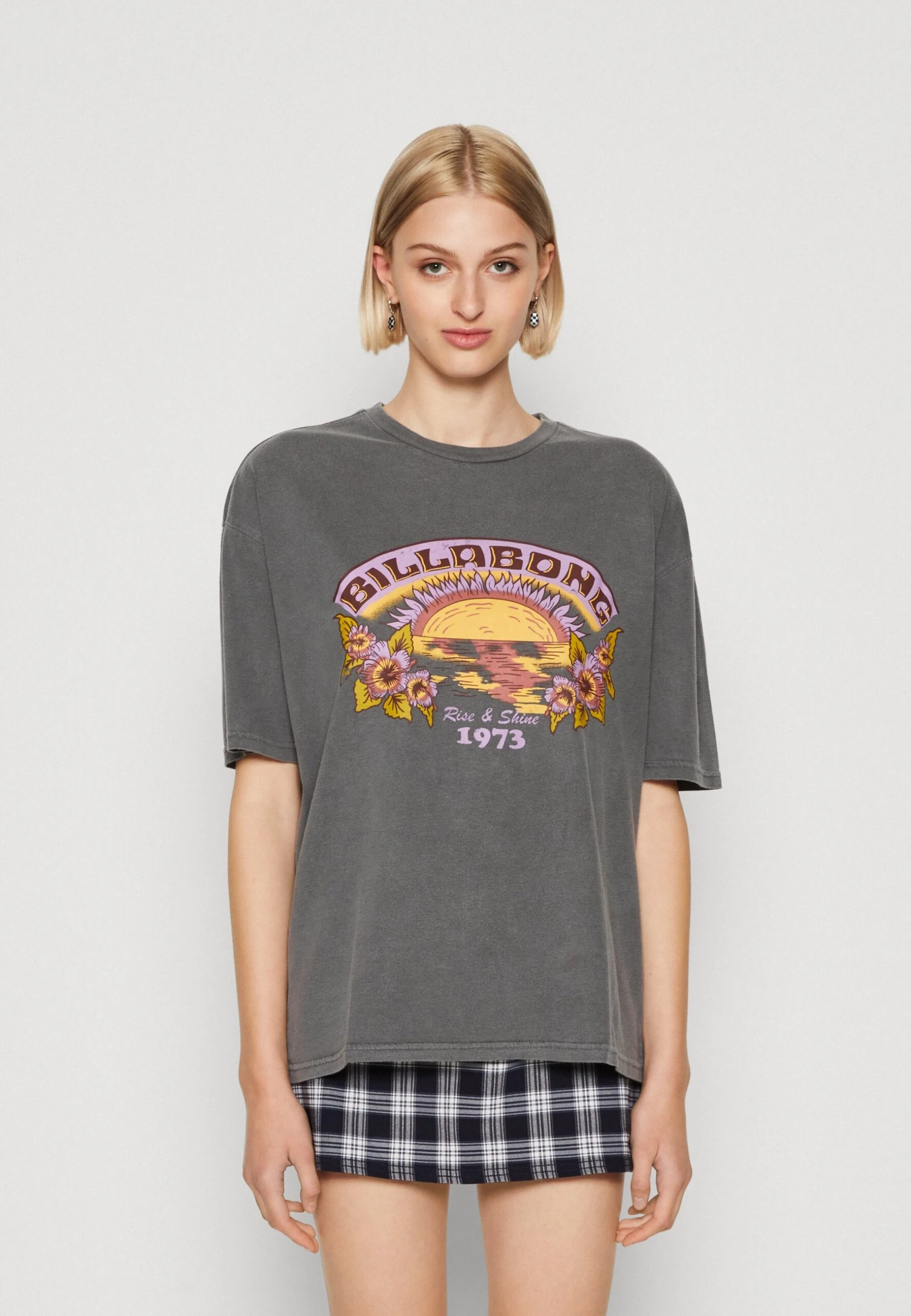 Billabong Rise And ShineTees- T-Shirt Print - Off Black 3 Billabong Rise And ShineTees- T-Shirt Print - Off Black