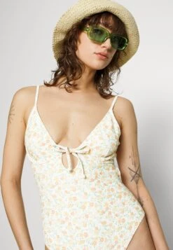 Billabong Aint She Sweet Tanlines 1Piece - Badpak - Salt Crystal -Billabong 2b7da8c6daa84a4a9a4d5f8cdb6b586d