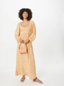 Billabong Zomerjurken Zomerjurk LOVE ISLAND Dames Abrikoos / Perzik -Billabong 4c25e735915269d9044f33905414464a