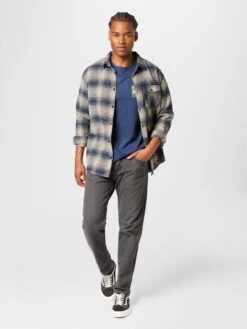 Billabong T-shirts Shirt STAMP Heren Marine / Hemelsblauw -Billabong 4d5a32206e6f578ec0ee0dc4b28991d8