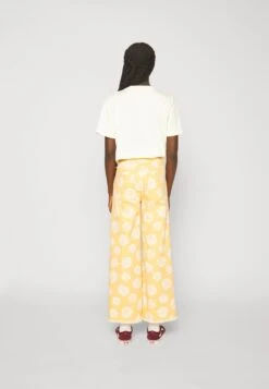 Billabong Free Fall - Relaxed Fit Jeans - Cider 12 Billabong Free Fall - Relaxed Fit Jeans - Cider -Billabong 65d43cd6b69c4ab4a7e19aa8fdb94604