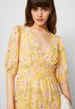 Billabong Spellbound Maxi - Maxi-Jurk - Golden Peach -Billabong 980ddba6ca364617acbe0d79e92d5dca