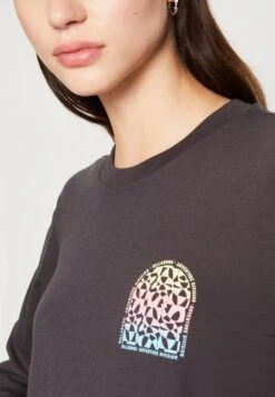 Billabong Longsleeve - Black Sands 13 Billabong Longsleeve - Black Sands -Billabong b7053a72730e420e89f4ba1f7d019eec