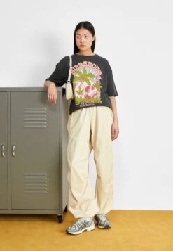 Billabong Paradise Trip Tees - T-Shirt Print - Off Black 11 Billabong Paradise Trip Tees - T-Shirt Print - Off Black -Billabong c763a4842ad84111a968dd6e20929b8f