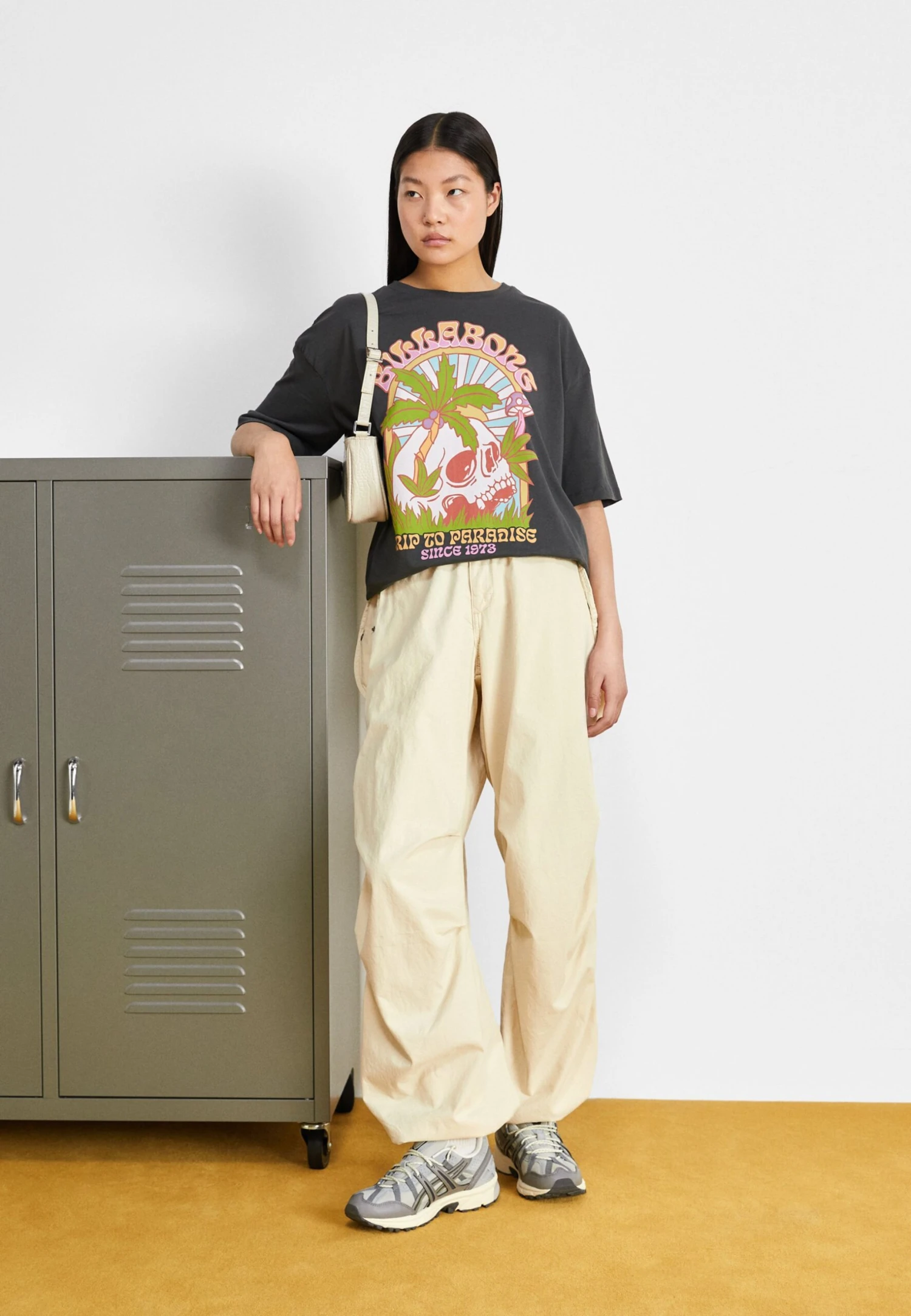 Billabong Paradise Trip Tees - T-Shirt Print - Off Black 4 Billabong Paradise Trip Tees - T-Shirt Print - Off Black - Afbeelding 2