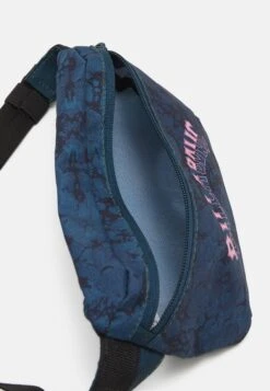 Billabong Cache Bum Bag Unisex - Heuptas - Navy 8 Billabong Cache Bum Bag Unisex - Heuptas - Navy -Billabong d2df9b912e424faebfaac7eb91fa819f