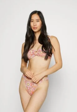 Billabong Good Times Bandeau - Bikinitop - Multi 10 Billabong Good Times Bandeau - Bikinitop - Multi -Billabong d5638cf04646405c99cb4648bb5bdf08