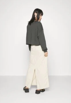 Billabong Go With Flow - Longsleeve - Off-Black 10 Billabong Go With Flow - Longsleeve - Off-Black -Billabong ee023b0ab8ed4198b8fcf0992a5de77a