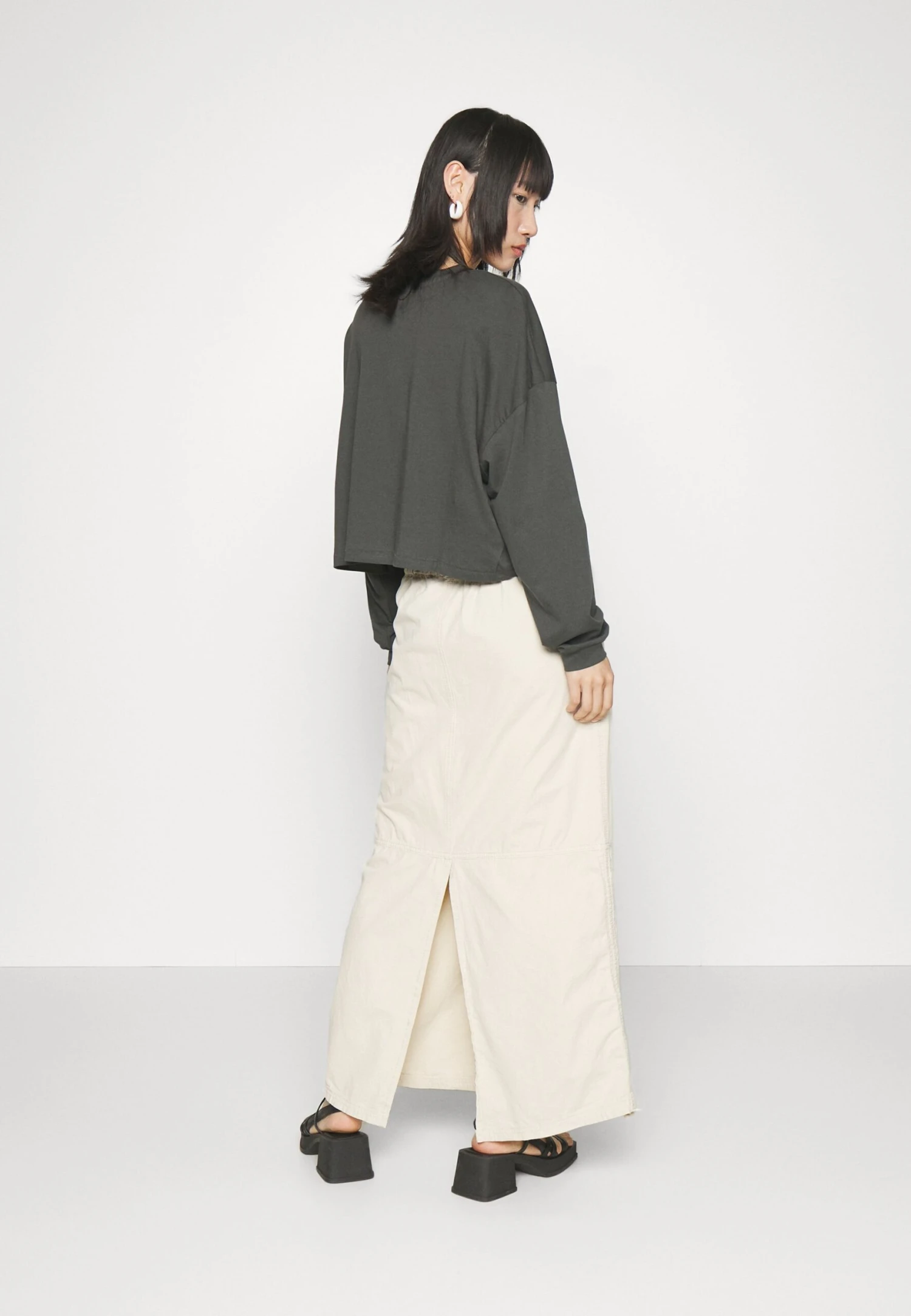 Billabong Go With Flow - Longsleeve - Off-Black 5 Billabong Go With Flow - Longsleeve - Off-Black - Afbeelding 3