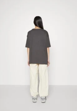 Billabong Paradise Trip Tees - T-Shirt Print - Off Black 13 Billabong Paradise Trip Tees - T-Shirt Print - Off Black -Billabong fc4aec43df4746e68c6cdca8162d9785